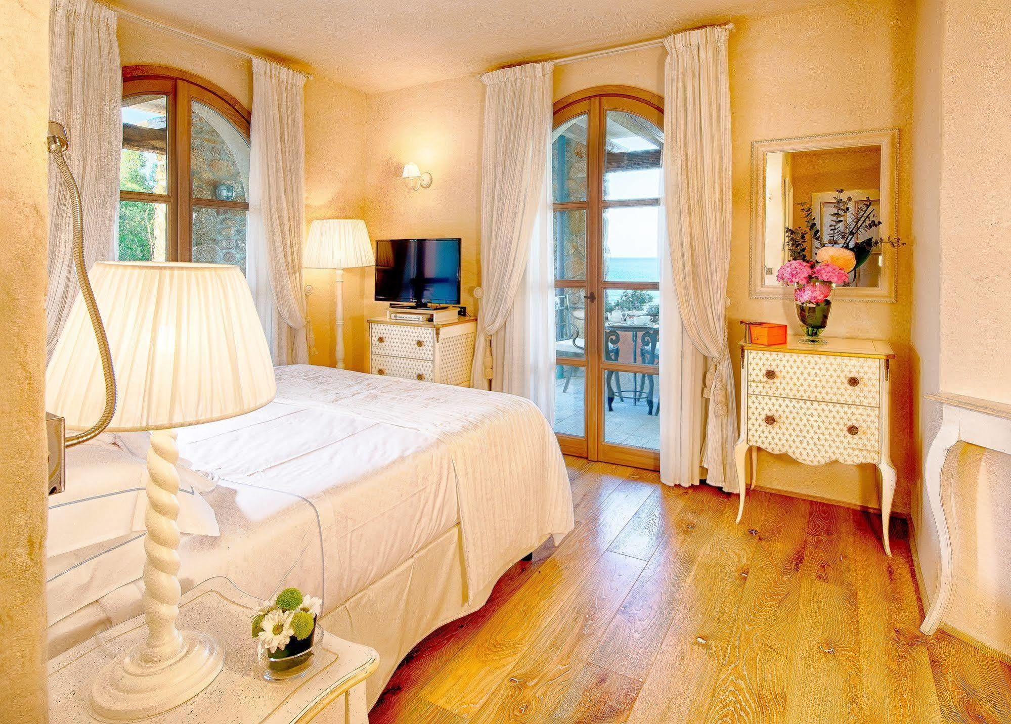 La Villa Del Re - Adults Only - Small Luxury Hotels Of The World Castiadas Kültér fotó
